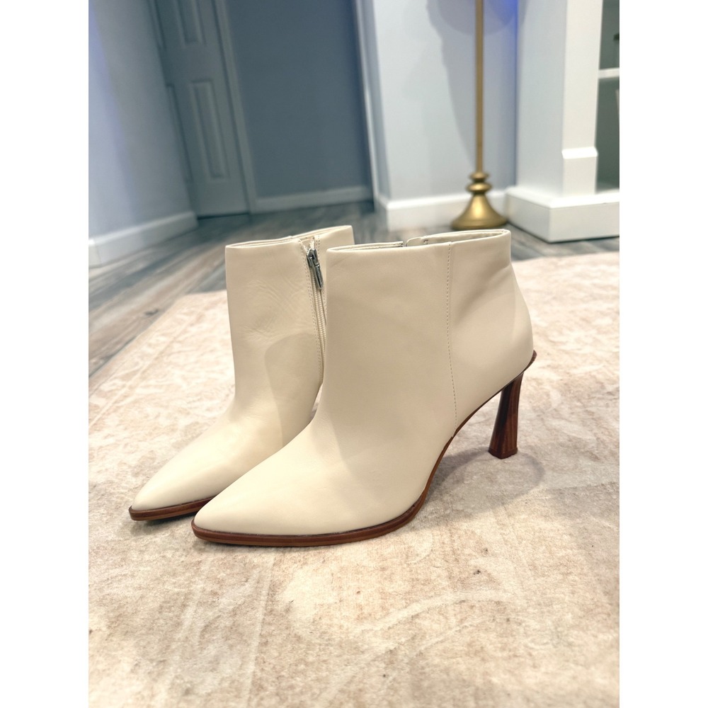 Vince Camuto Ivory Leather Pointed Toe Ankle Boots, Wood Heel, 8.5M